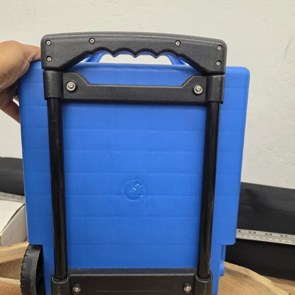 Hot Wheels Vintage 1997 100 Car Rolling Carrying Case W/Extended Handle No Cars - Picture 2 of 12